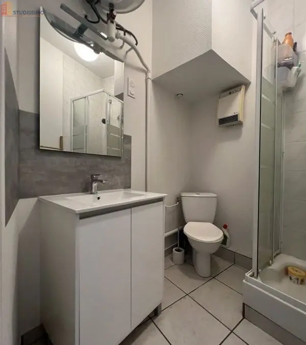 Studio meublé 15m² Clermont-Ferrand 63000 - Lumineux, libre immédiatement - Photo 1