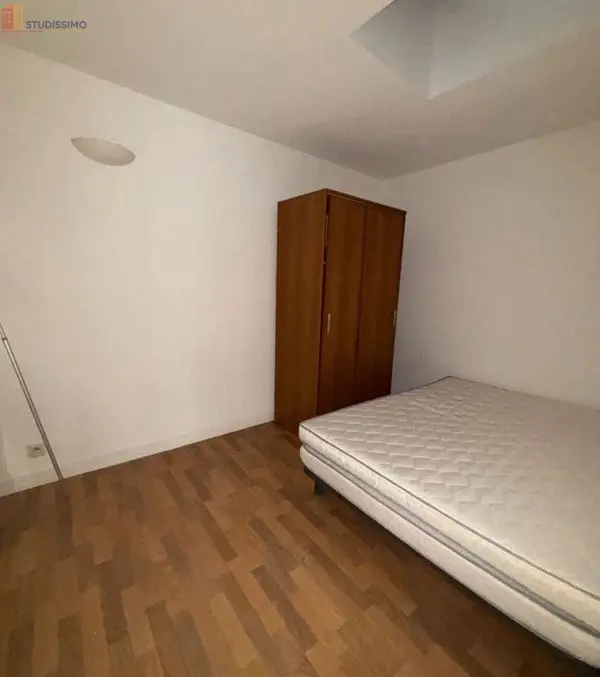 Studio 33m² Clermont-Ferrand centre - Meublé, étage élevé - Photo 2