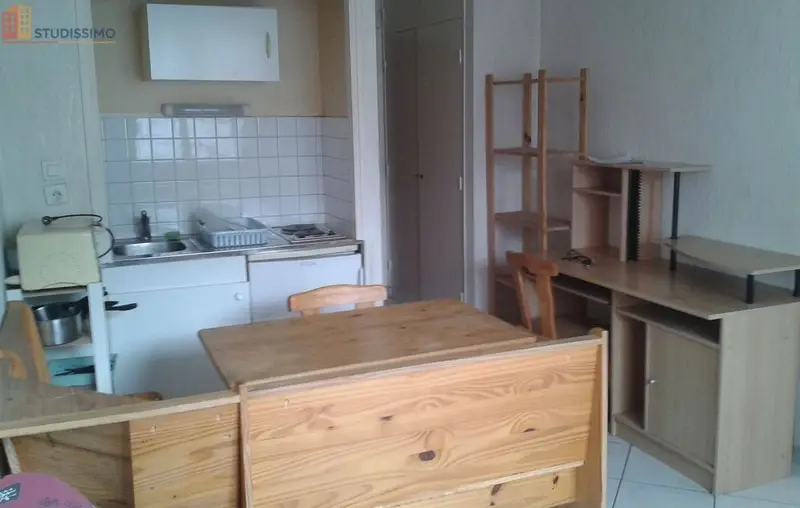 Studio meublé 18m² Clermont-Ferrand 63000 - Meublé, lumineux - Photo 2