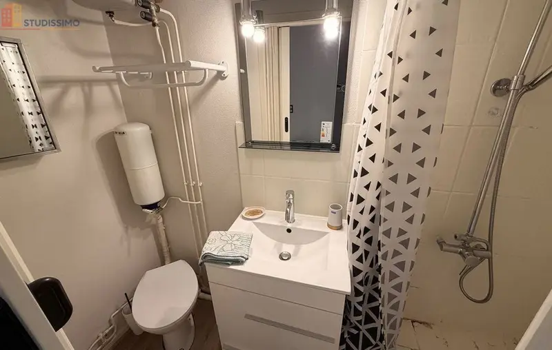 Studio meublé 19m² Vesoul - Meublé, DPE D - Photo 1