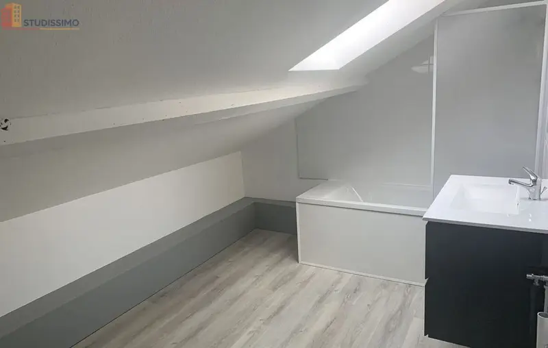 Studio 31m² Vesoul - Étage élevé, lumineux - Photo 2