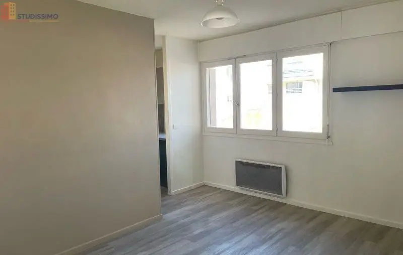 Studio 22m² Clermont-Ferrand 63000 - Jardin, 2e étage - Photo 2