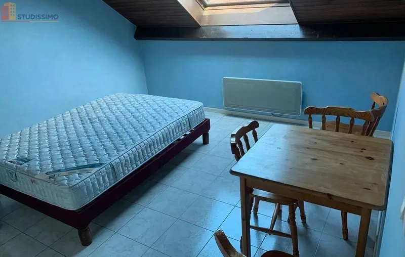 Studio meublé 24m² Vesoul - Dernier étage, lumineux - Photo 2