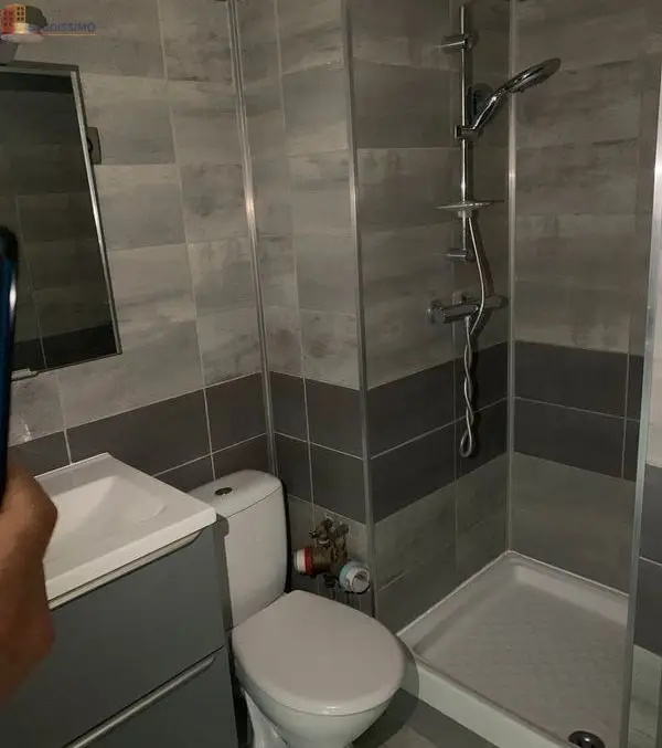 Studio meublé 24m² Vesoul - Dernier étage, lumineux - Photo 1