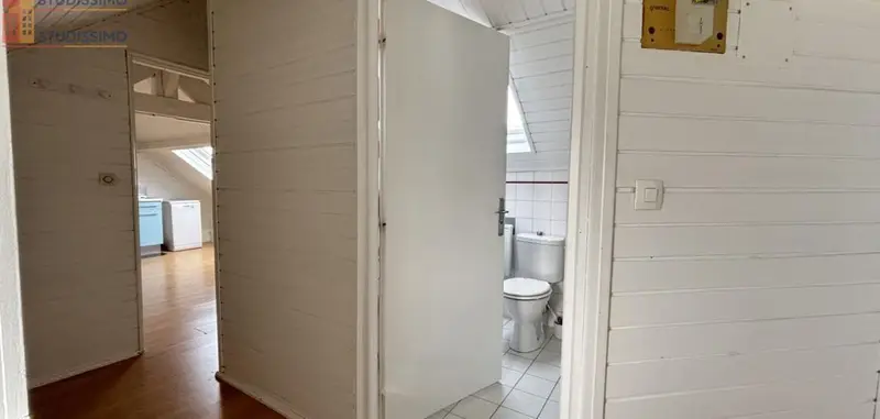 Studio 18m² Vesoul - 3e étage, DPE F - Photo 2