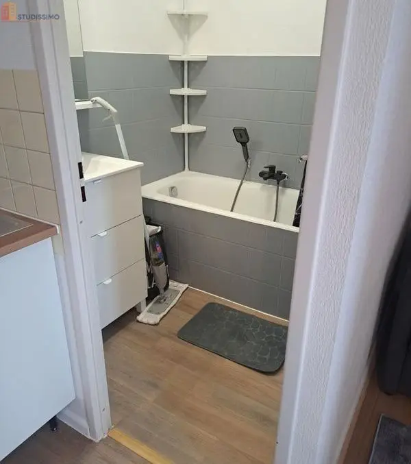 Studio meublé 23m² Vesoul - Résidence, 5e étage - Photo 1