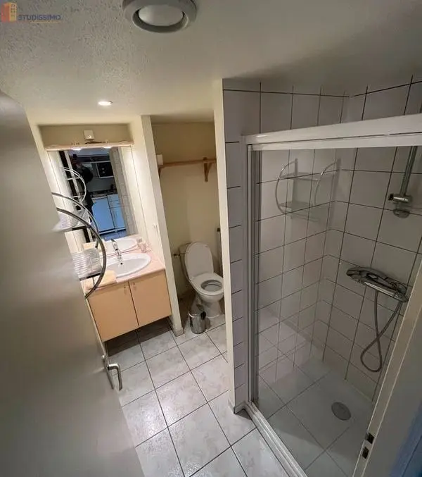 Studio meublé 24m² Luxeuil-les-Bains - Meublé, DPE C - Photo 2