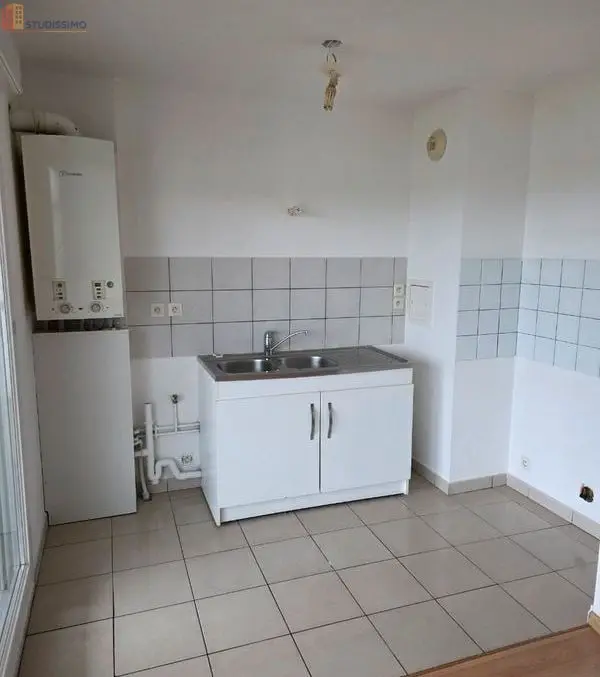 Studio 26m² Luxeuil-les-Bains - Centre-ville, proche commodités - Photo 1
