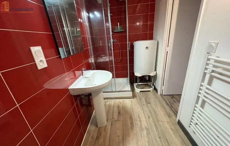 Studio 17m² Clermont-Ferrand 63000 - Mezzanine, proche Jardin Lecoq - Photo 2