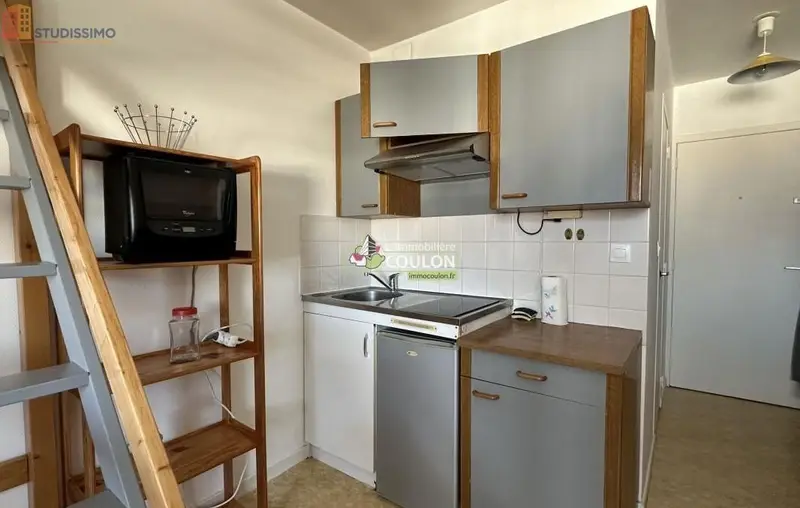 Studio 18m² Clermont-Ferrand - Meublé, dernier étage - Photo 4