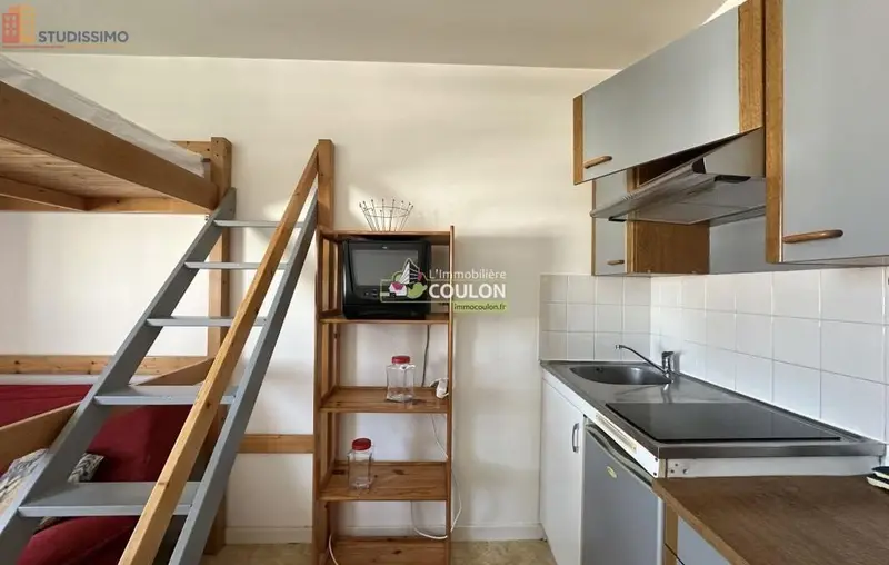 Studio 18m² Clermont-Ferrand - Meublé, dernier étage - Photo 2