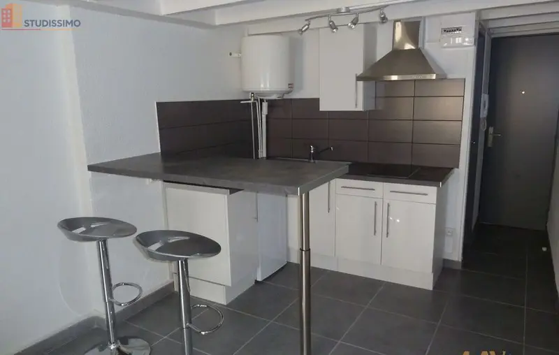 Studio 23m² Mâcon - Dernier étage, lumineux - Photo 1