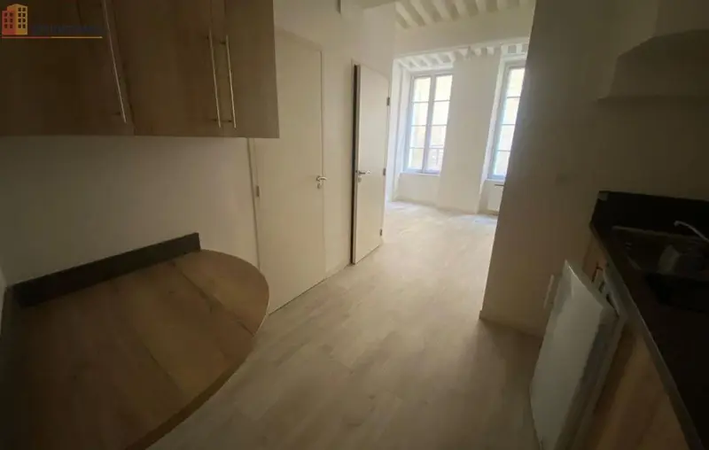 Studio 20m² Cluny 71250 - Photo 1