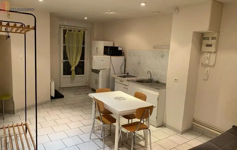 Studio meublé 26m² Charolles - Meublé, DPE B - Photo 2