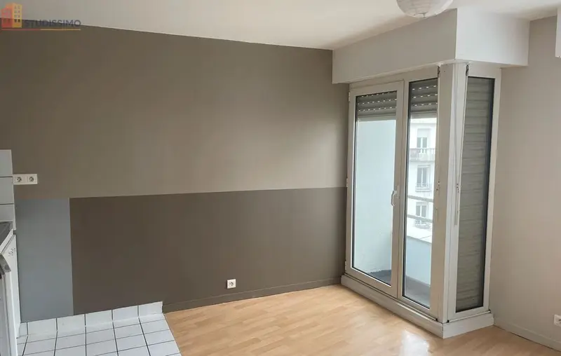 Studio 30m² Brest centre - Étage élevé, lumineux - Photo 2