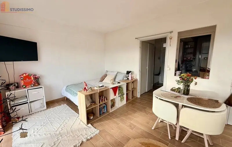 Studio meublé 40m² Pau 64000 - Parking, vue Pyrénées - Photo 2