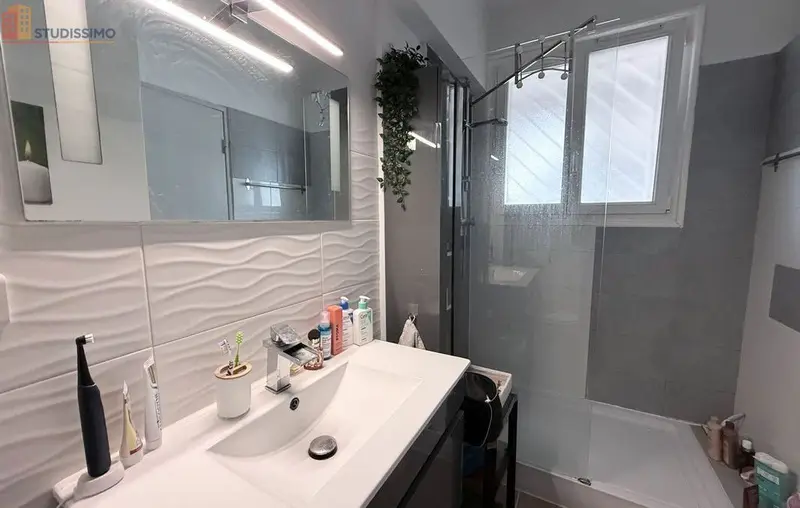 Studio meublé 40m² Pau 64000 - Parking, vue Pyrénées - Photo 1