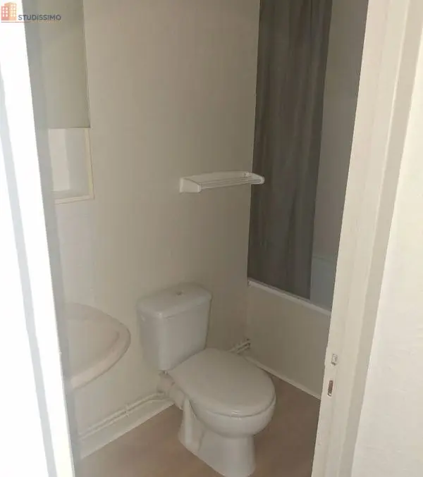 Studio 21m² Saint-Renan - Étage supérieur, lumineux - Photo 4