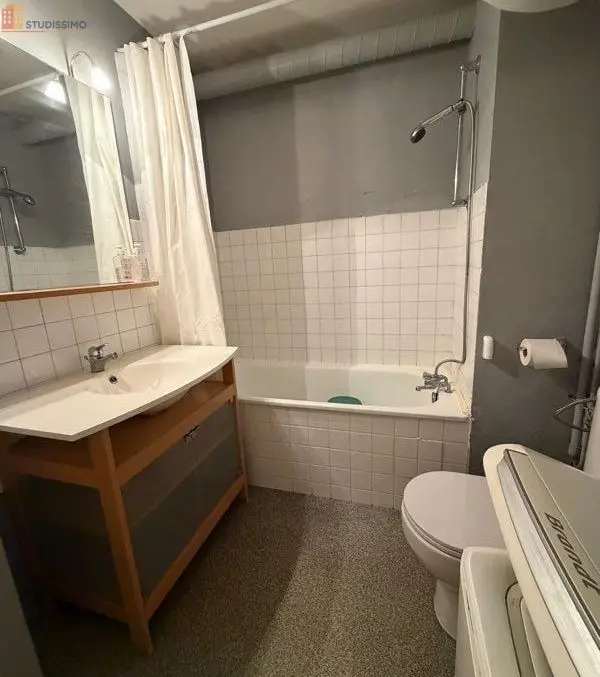 Studio meublé 22m² Pau - Meublé, 1er étage - Photo 1