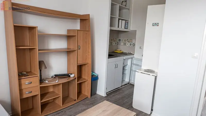 Studio meublé 22m² Pau centre - Dernier étage, vue Pyrénées - Photo 2