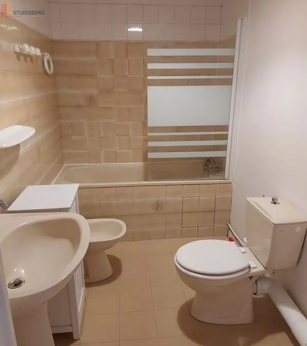 Studio 30m² Bayonne 64100 - Meublé, DPE D - Photo 1
