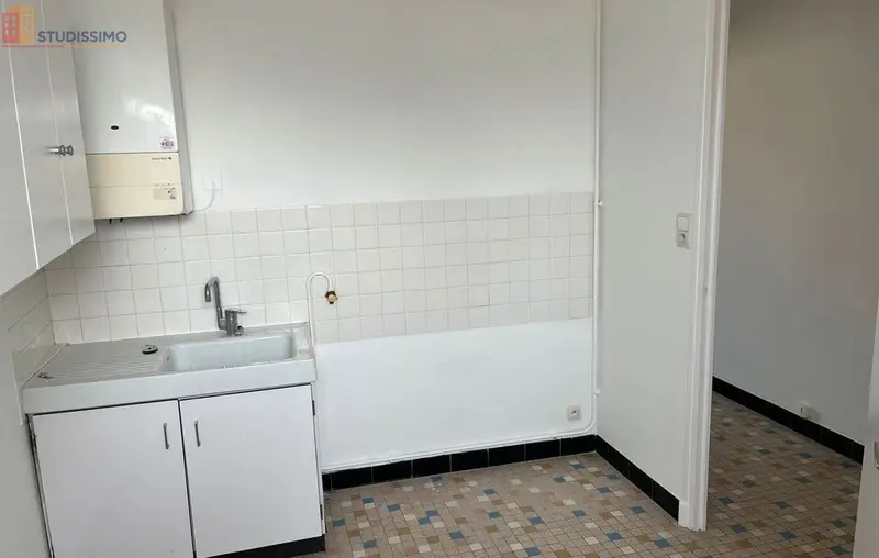 Studio 35m² Chalon-sur-Saône - Grand, proche centre-ville - Photo 1