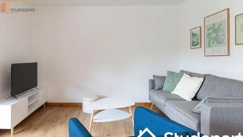 Studio meublé 10m² Billère - Meublé, confort essentiel - Photo 4