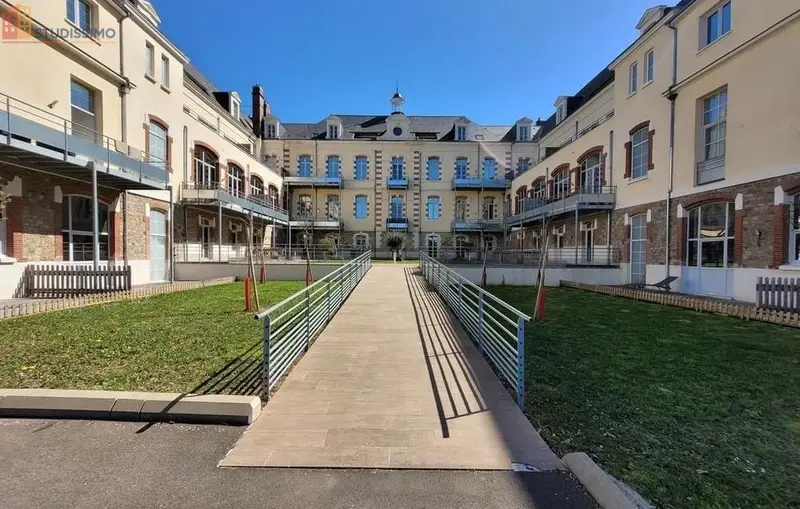 Studio meublé 16m² Le Mans - Calme, lumineux - Photo 2