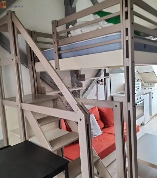 Studio meublé 18m² Le Mans centre - Lumineux, 3e étage - Photo 3