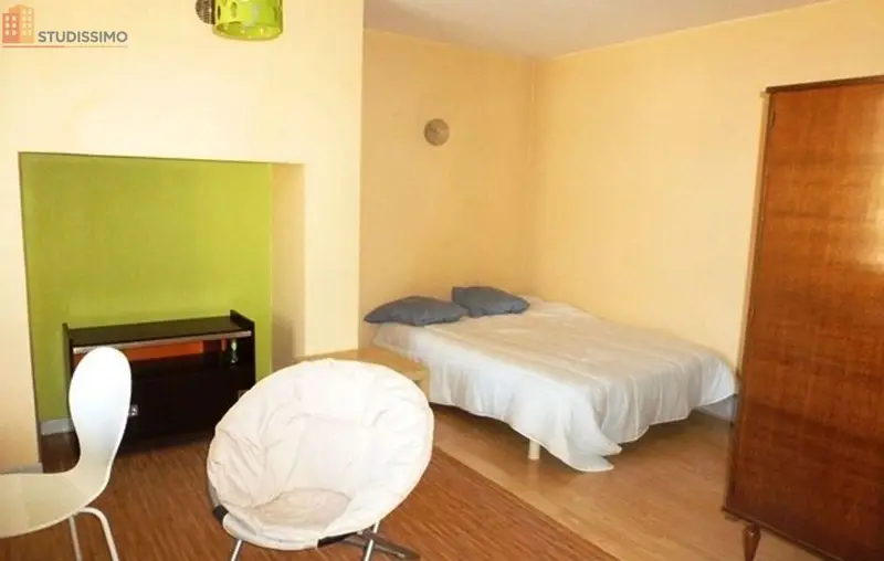 Studio 27m² La Ferté-Bernard - 2e étage - Photo 1