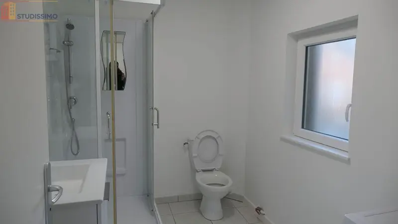 Studio 27m² Sillé-le-Guillaume - Étage 2/3 - Photo 1