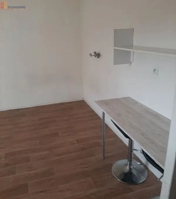 Studio meublé 21m² Pau 64000 - Lumineux, balcon et parking - Photo 2