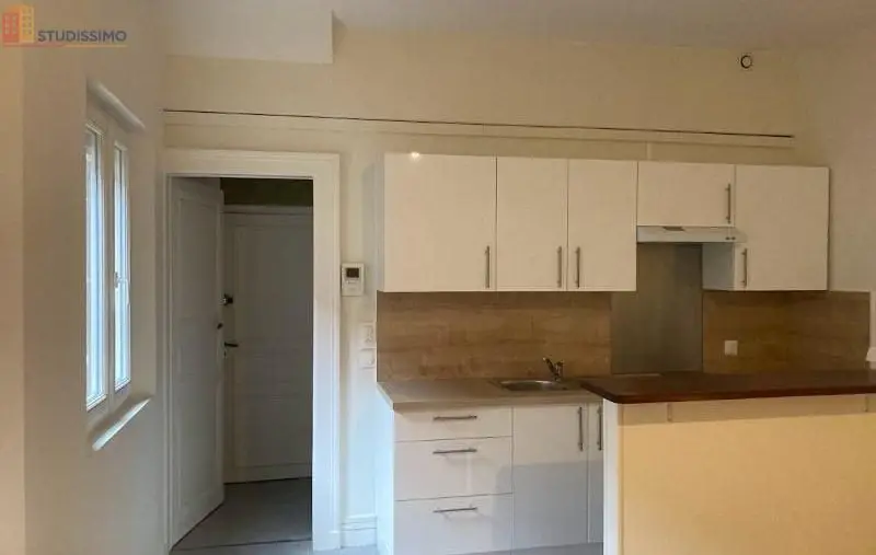 Studio 25m² Le Mans 72000 - Photo 3