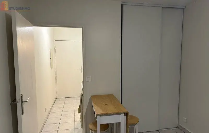 Studio meublé 19m² Lons 64140 - Meublé, DPE D - Photo 2