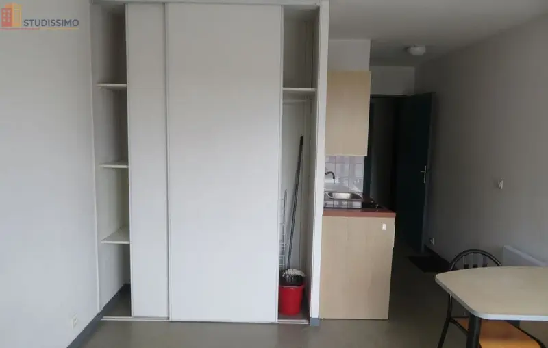 Studio meublé 20m² Pau centre - Proche université, lumineux - Photo 2