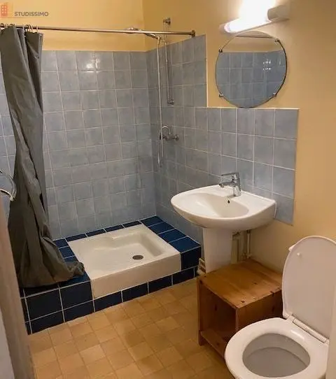 Studio 21m² Sablé-sur-Sarthe - Meublé, DPE D - Photo 2