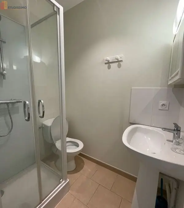 Studio meublé 22m² Loir-en-Vallée 72340 - Meublé, 1er étage - Photo 2