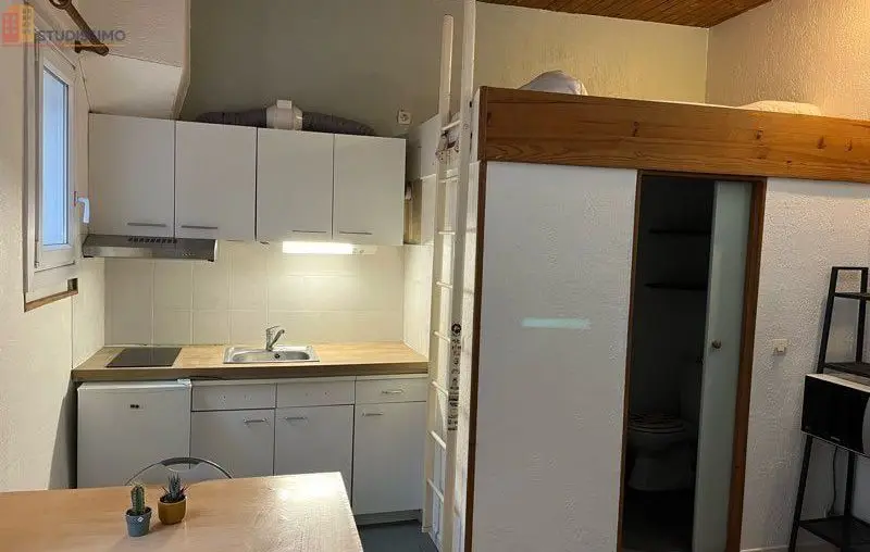 Studio meublé 17m² Pau centre-ville - Calme - Photo 2