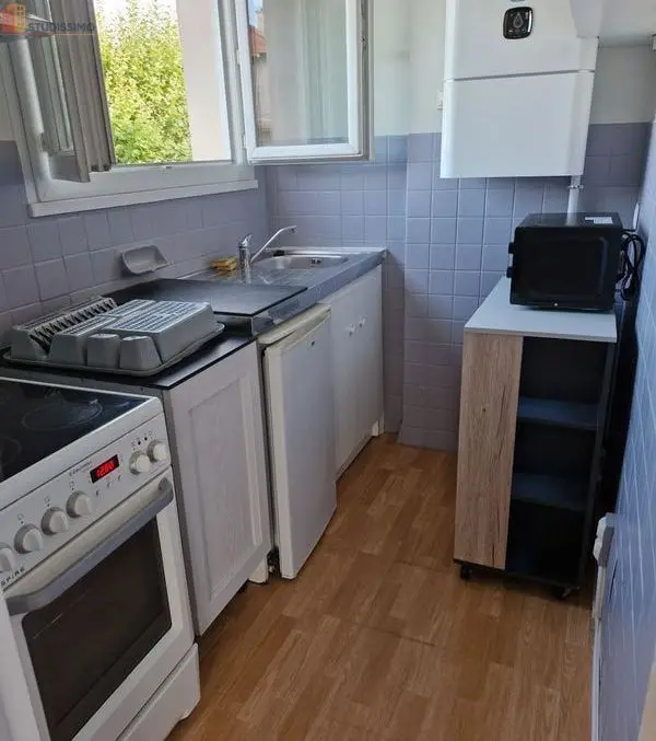 Studio meublé 32m² Pau centre - Rénové, proche fac - Photo 2
