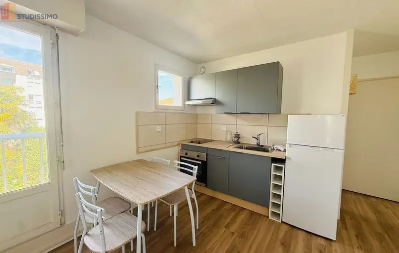 Studio meublé 32m² Pau 64000 - Meublé, 2e étage - Photo 4