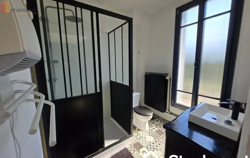 Studio meublé 10m² Le Mans 72100 - Meublé, DPE D - Photo 2