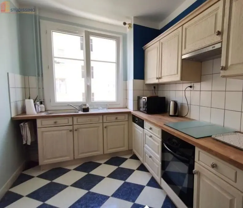 Studio meublé 12m² Le Mans 72100 - Meublé, DPE D - Photo 4