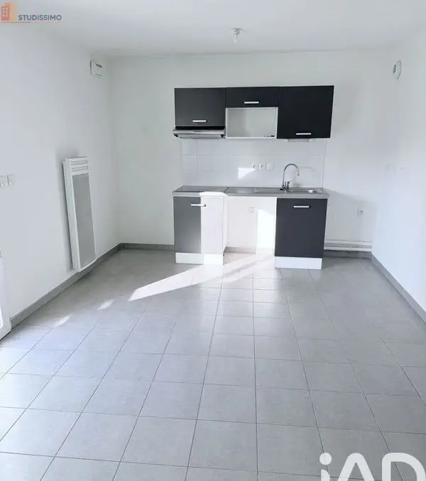 Studio 32m² Nîmes - lumineux, proche centre-ville - Photo 5