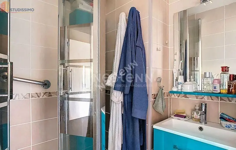Studio 26m² Le Grau-du-Roi - Étage élevé, DPE C - Photo 3