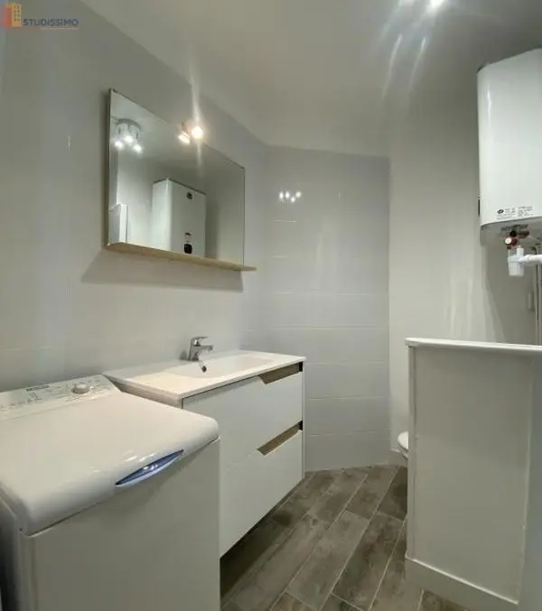 Studio 25m² Le Grau-du-Roi - 2e étage, DPE C - Photo 2