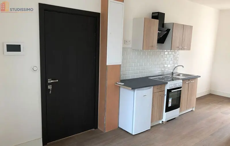 Studio 20m² La Flèche - 1er étage, lumineux - Photo 2