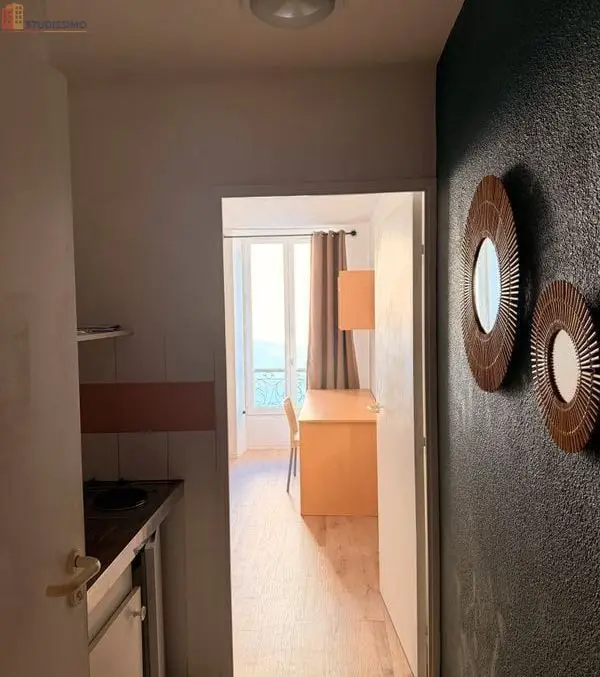 Studio 17m² Nîmes 30000 - Proche Arènes - Photo 1