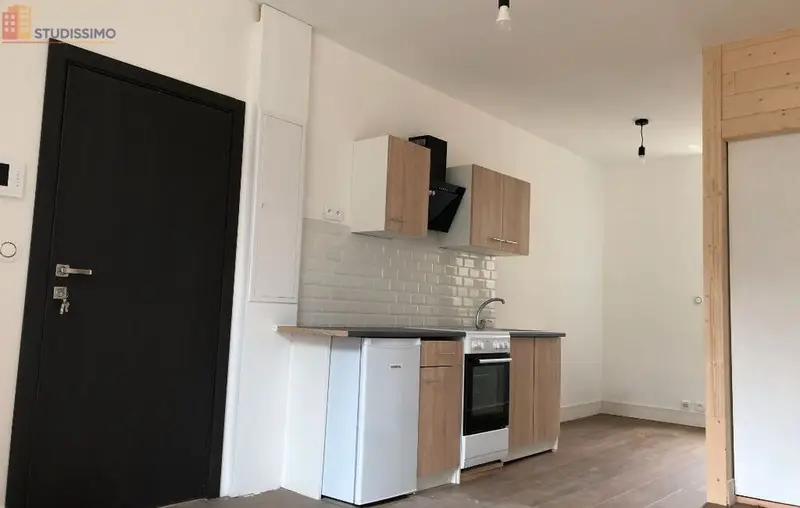 Studio 20m² La Flèche - (aucune caractéristique) - Photo 2