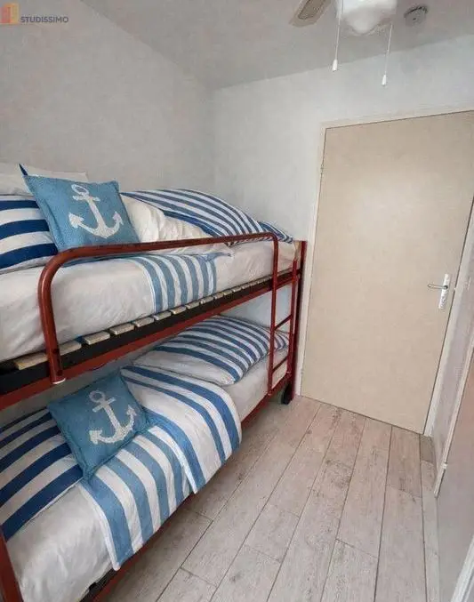 Studio 20m² Le Grau-du-Roi - Dernier étage, DPE C - Photo 4
