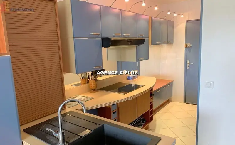 Studio 20m² Le Grau-du-Roi - DPE C, 1er étage - Photo 7